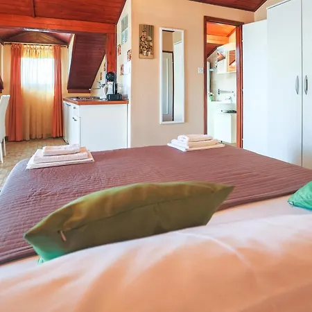 Guest house And Sinka