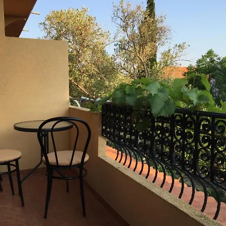 Casa de hóspedes And Sinka Biograd Na Moru