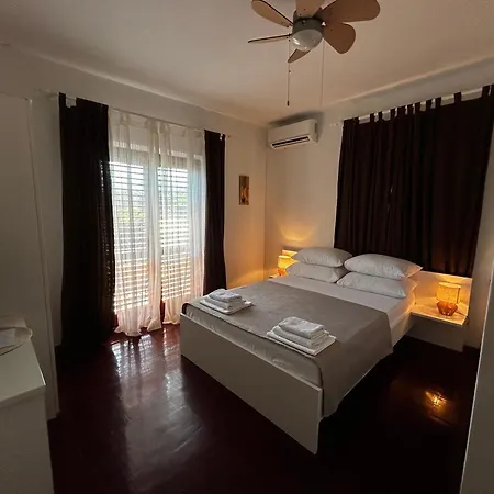 And Sinka 게스트하우스 3*